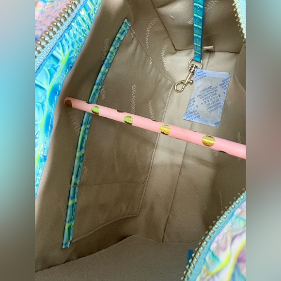 Brahmin NWT Hillary - Cotton Candy Ombré - 2 Perfect EYES both sides! - Picture 9 of 14